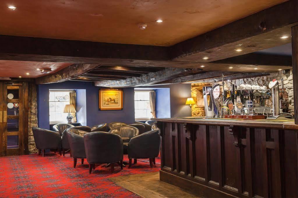 Hotel The King'S Head Llandovery Exterior foto